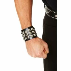 Studded Wristband -Cosplay Store 2024 175760 01