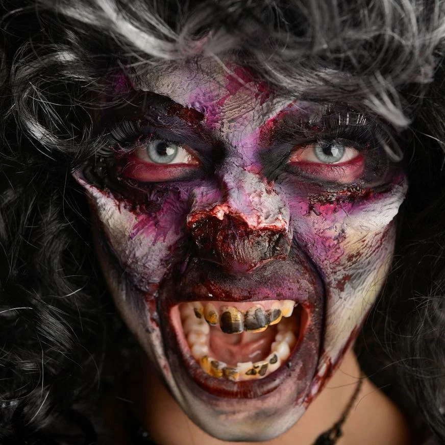 Black Cream Makeup 0.7oz 5 Black Cream Makeup 0.7oz - Image 3